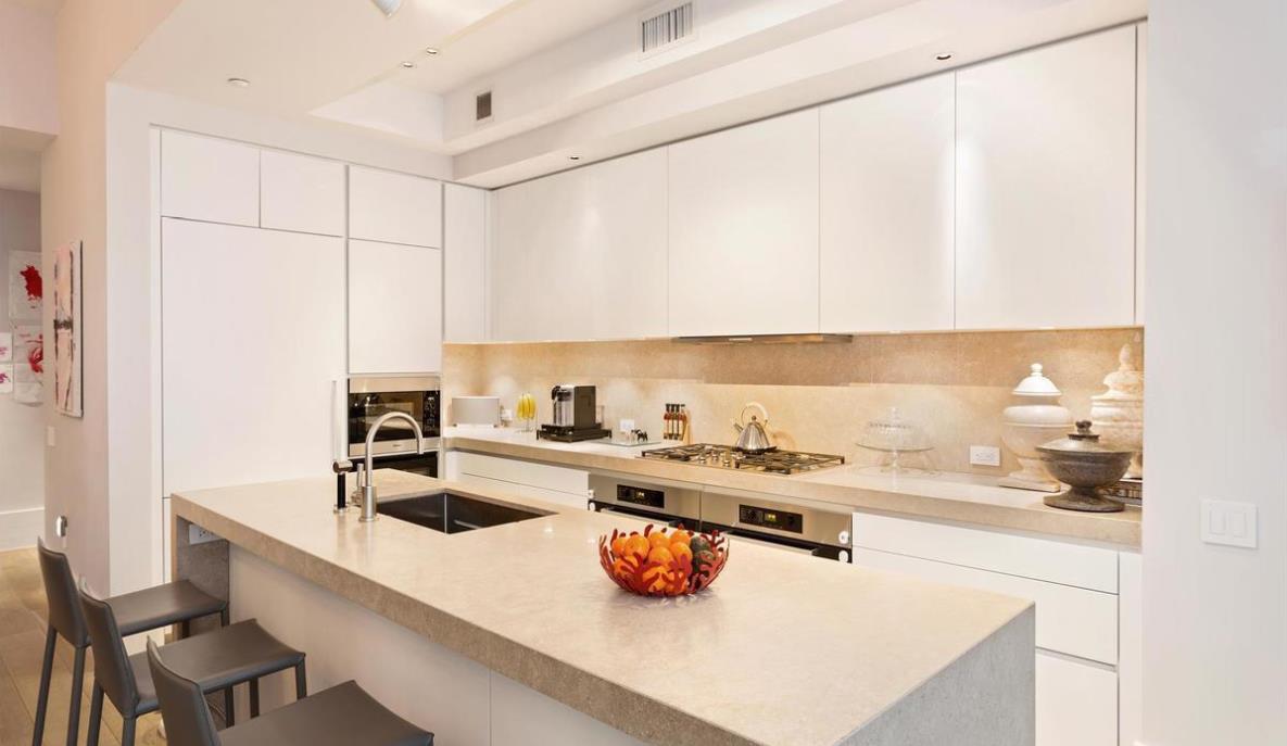 404 Park Avenue South, Apt 9-D