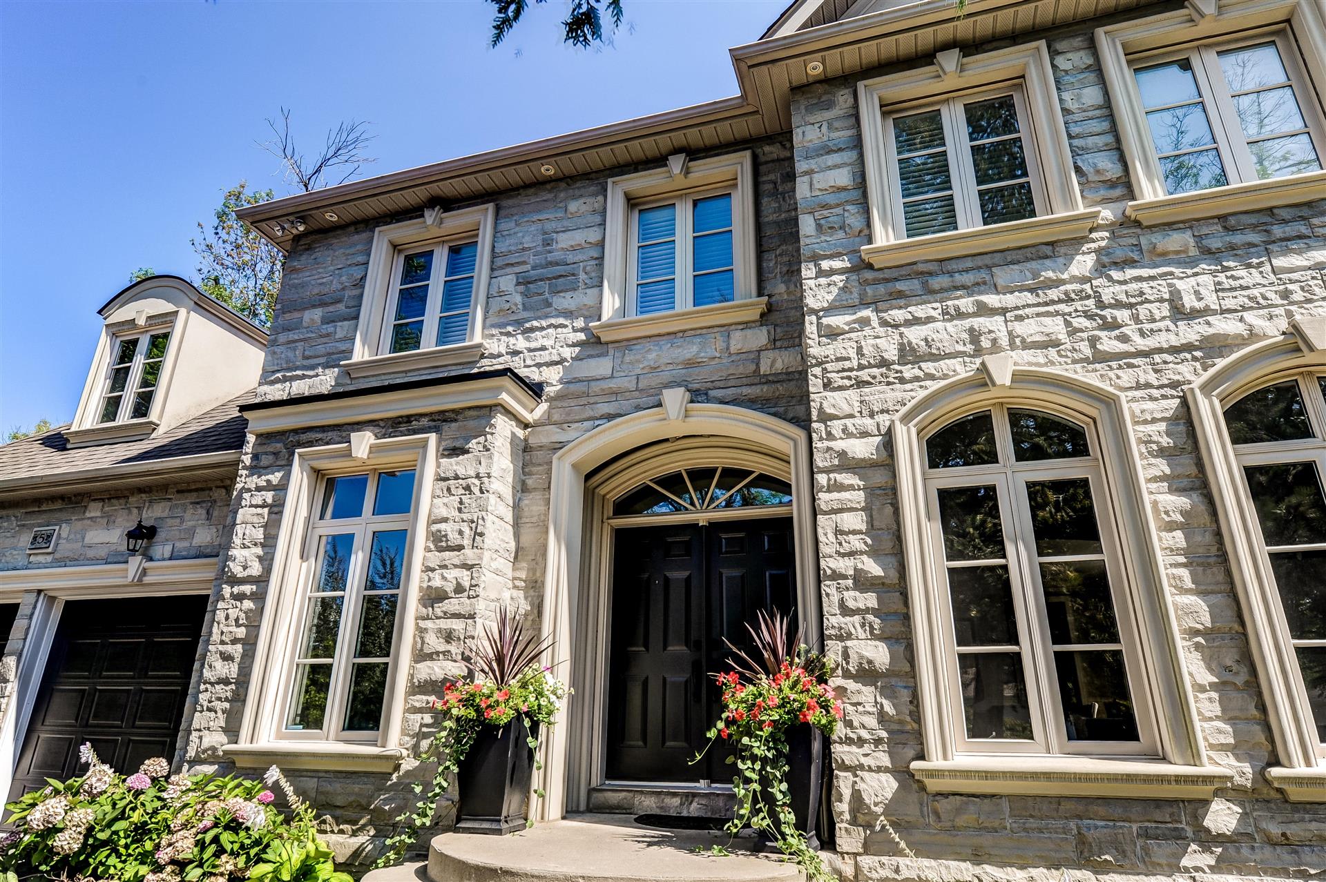 5 Somerdale Sq