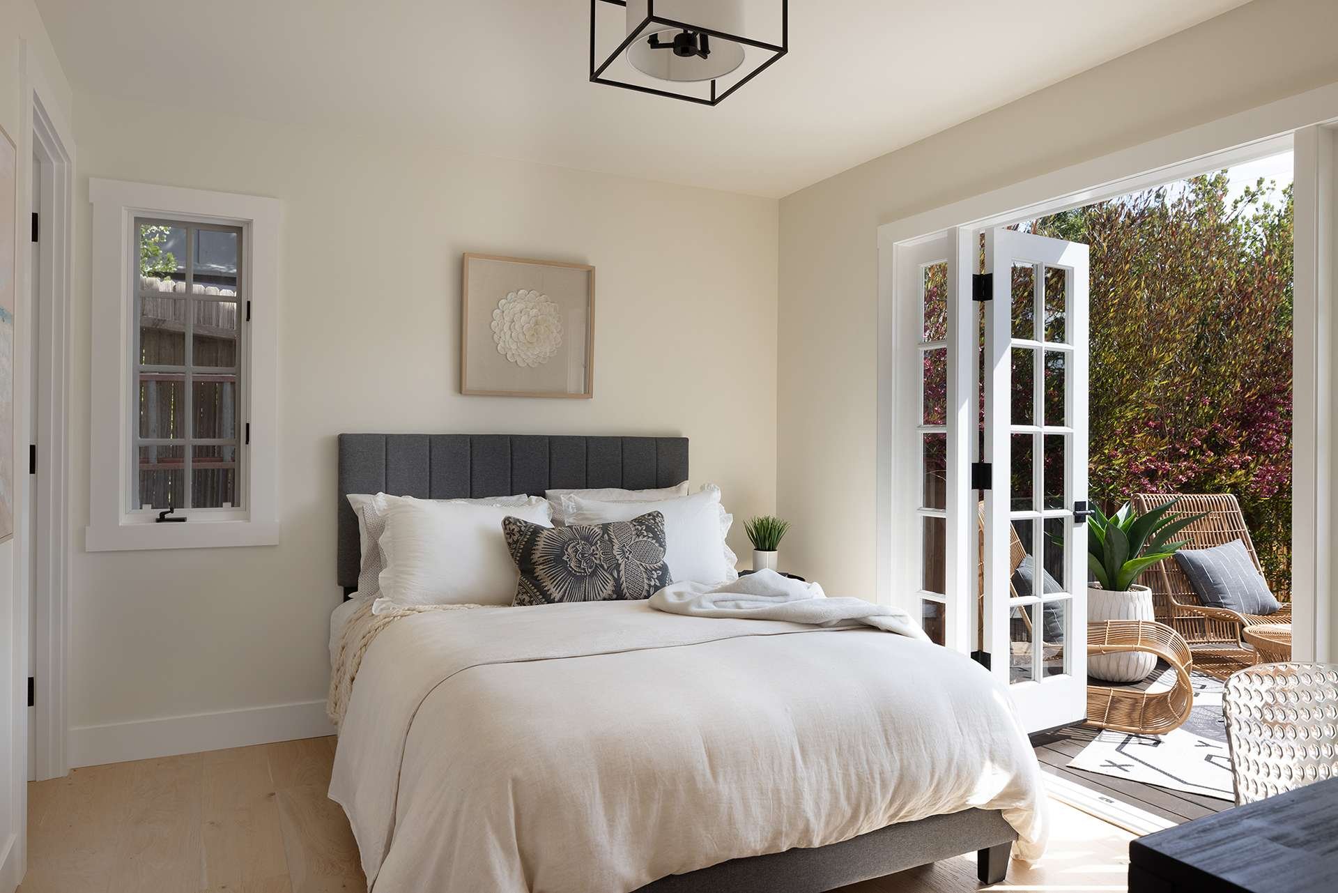 Carmel Perfection - Mission 4 SW of 10th