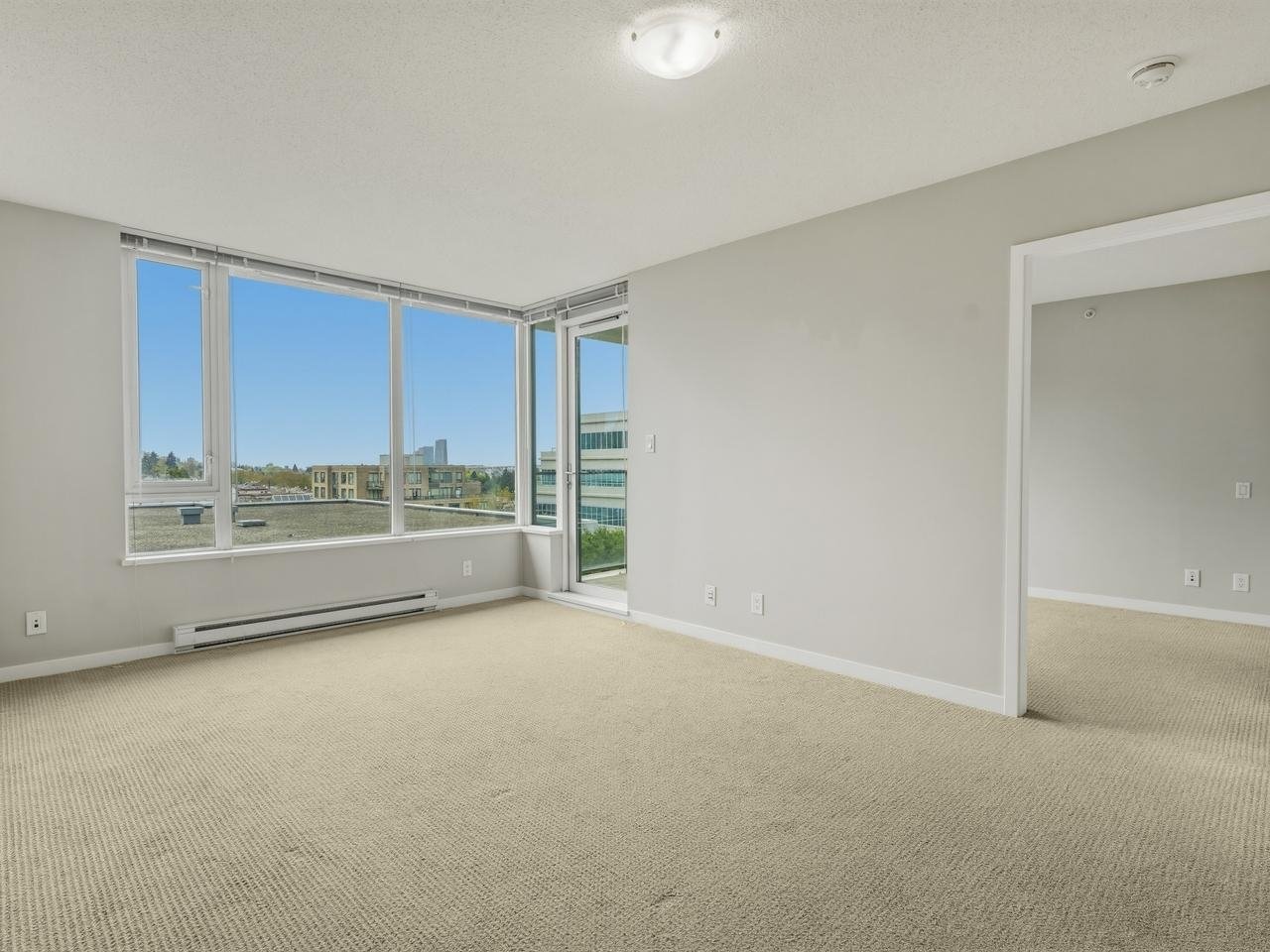 511-522 W 8th Ave