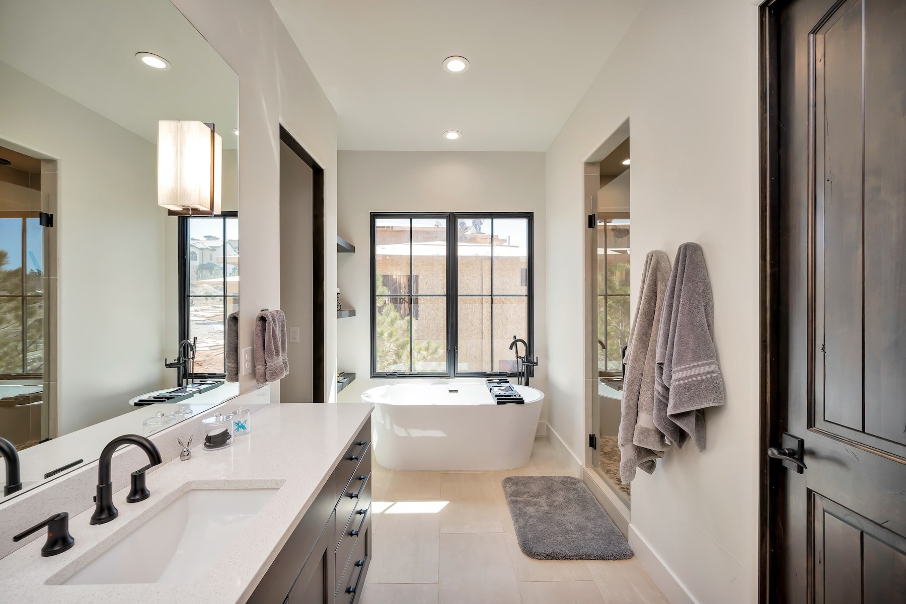 7590 Raphael Lane