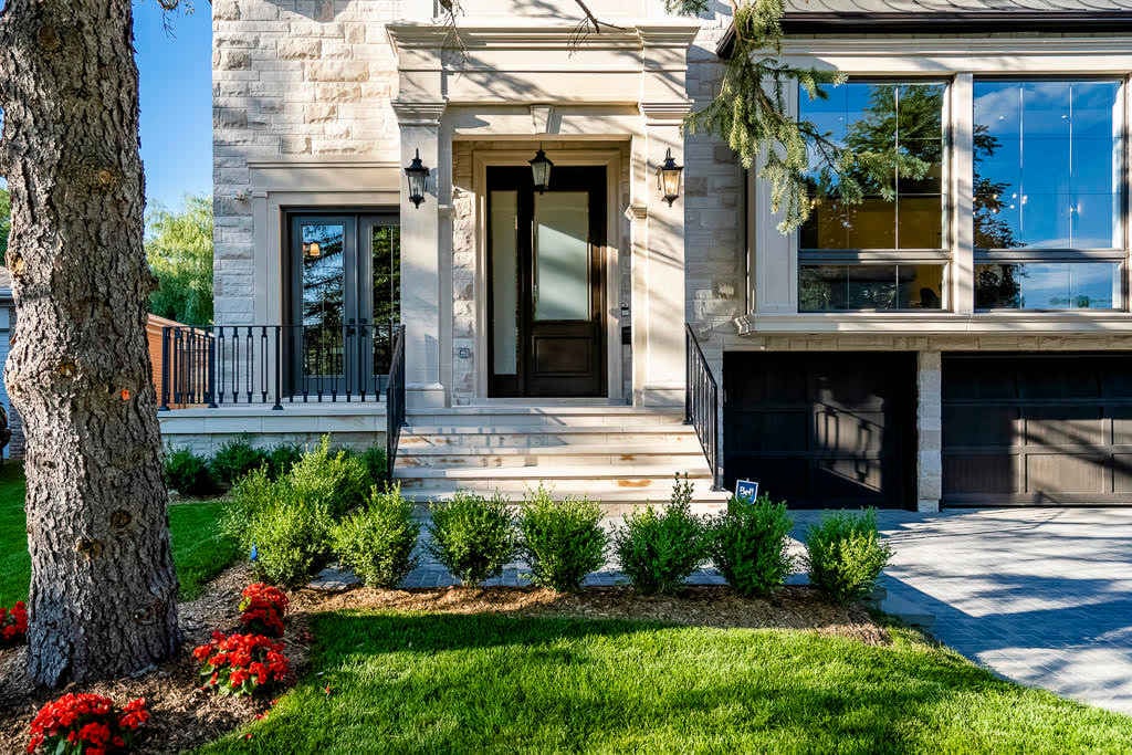 Sold: Experience The Epitome Of Luxury Living