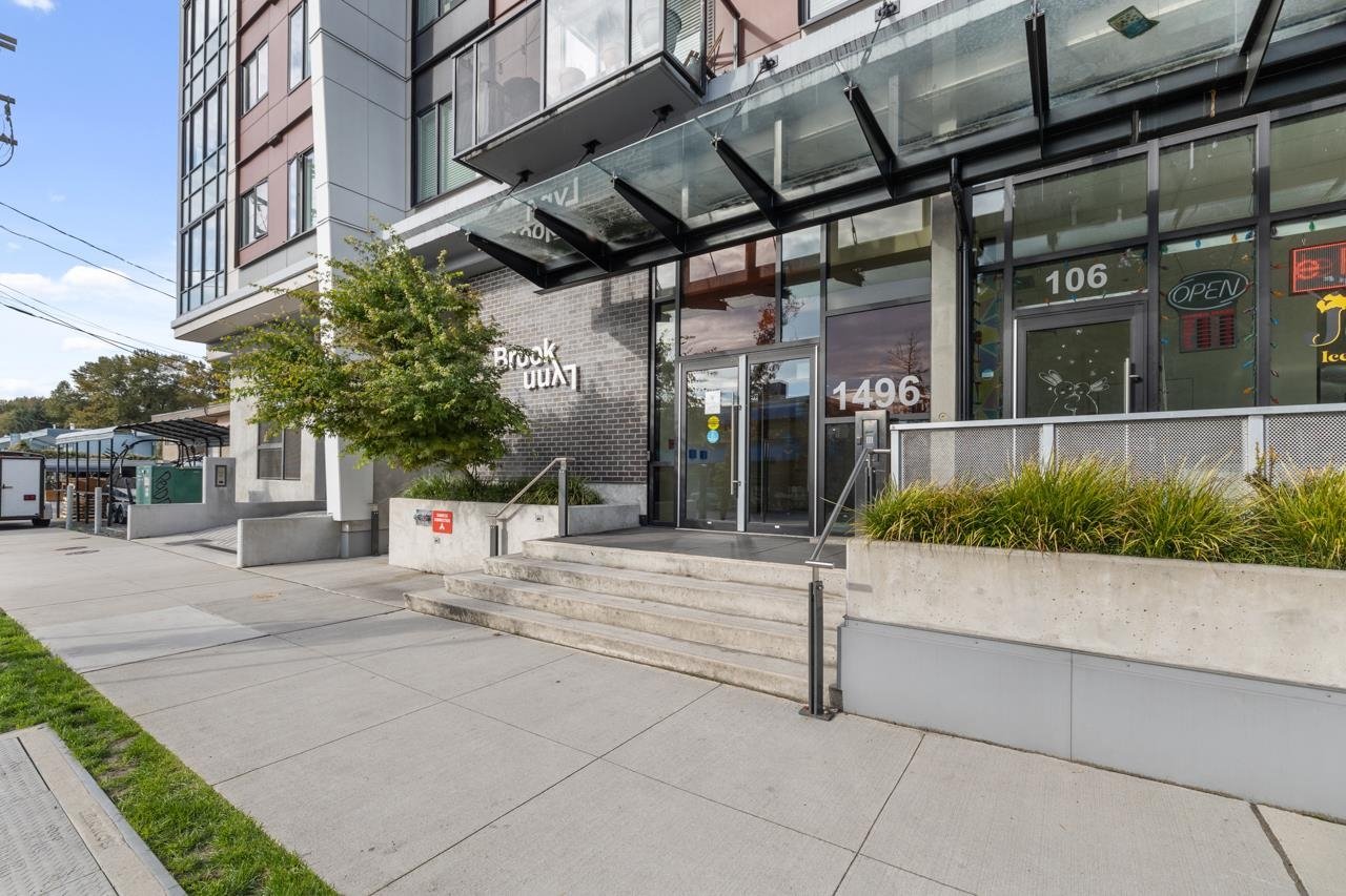 502-1496 Charlotte Rd
