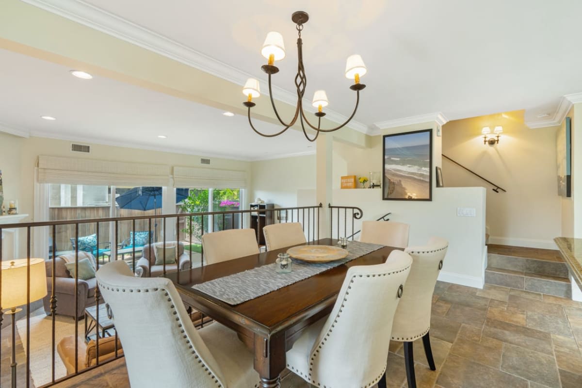 769 Ocean Surf Dr
