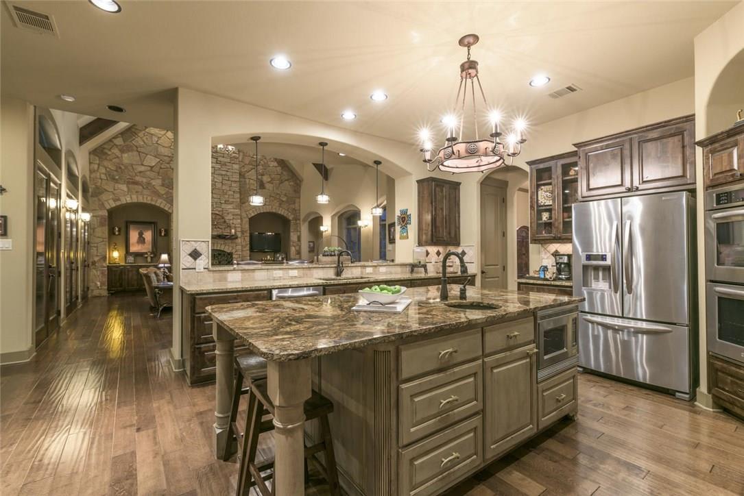 800 Dripping Springs Ranch Rd