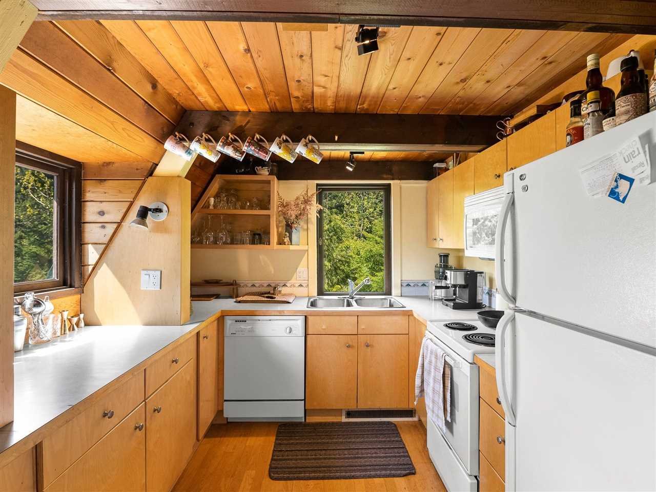 2034 Watson Wy