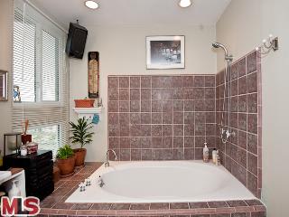33 Privateer St, #4