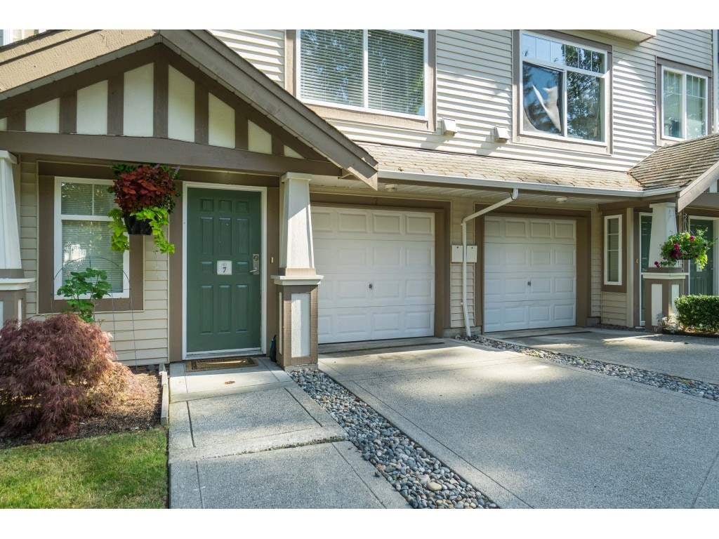 7-2678 King George Blvd