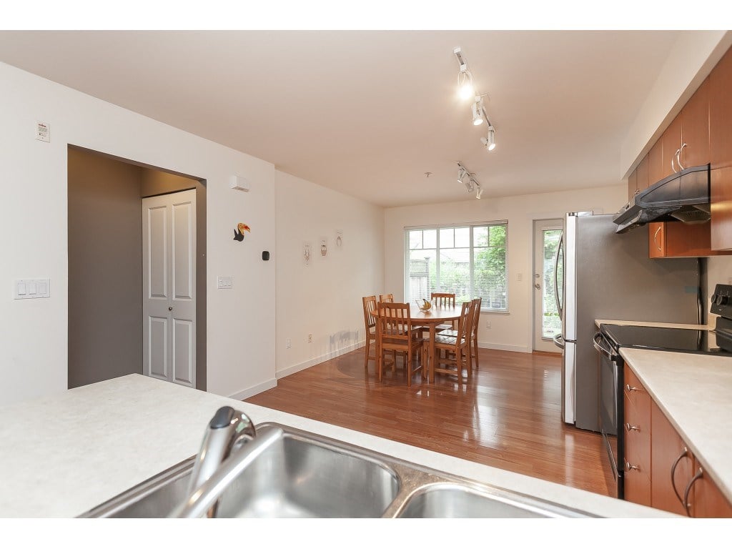 101-12040 68 Ave