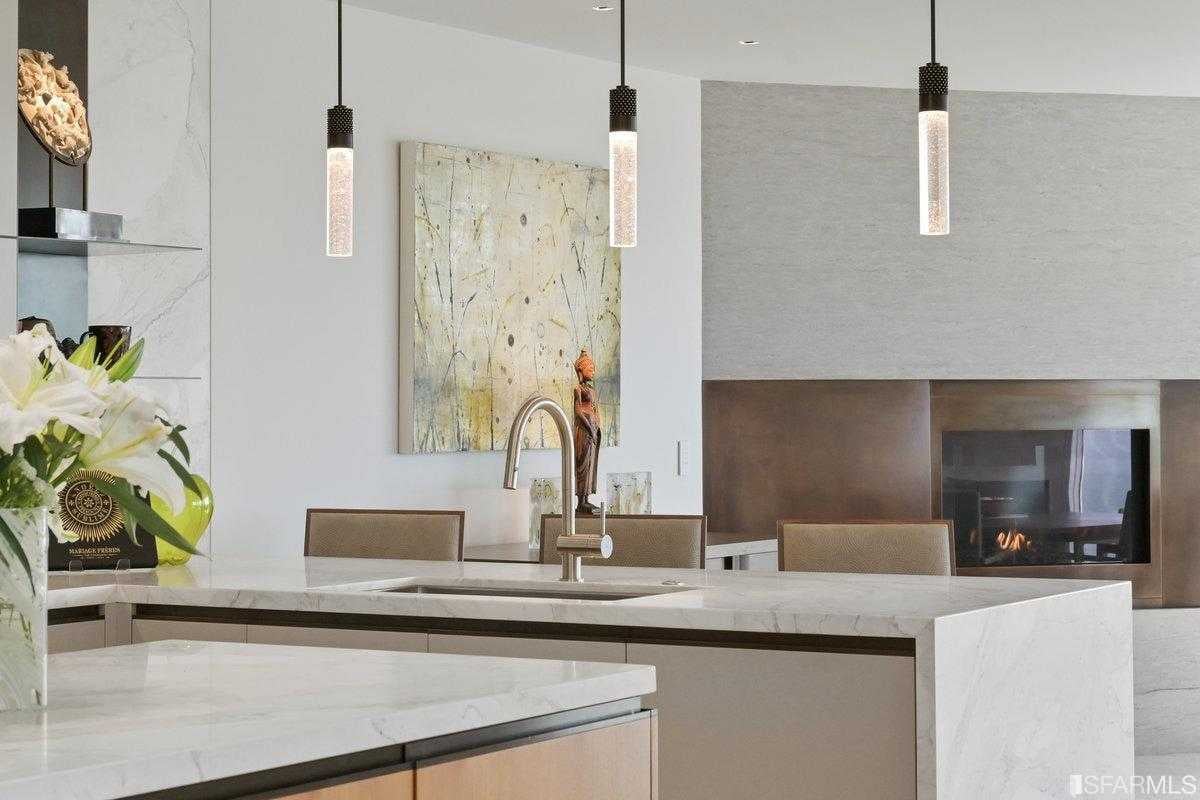 241 Telegraph Hill Blvd, #401+2