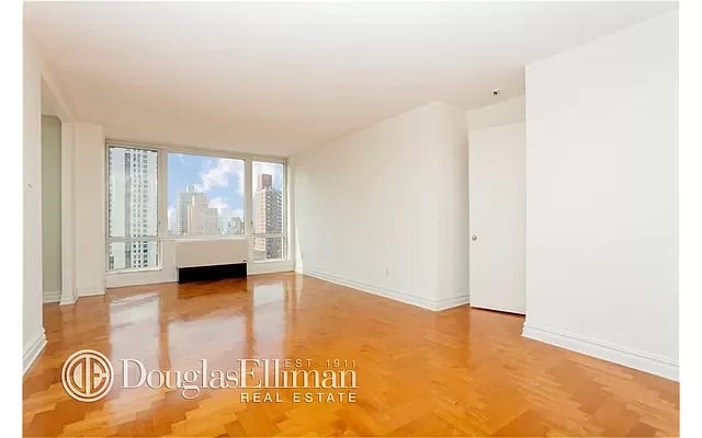 401 East 60th Street Unit: 24C