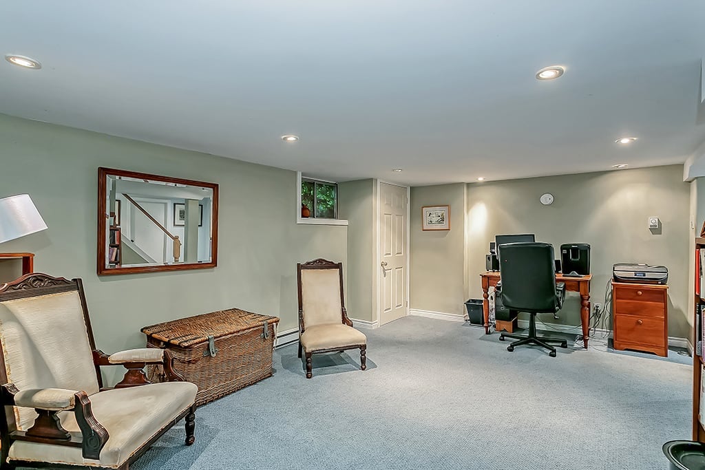 48 Highland Road