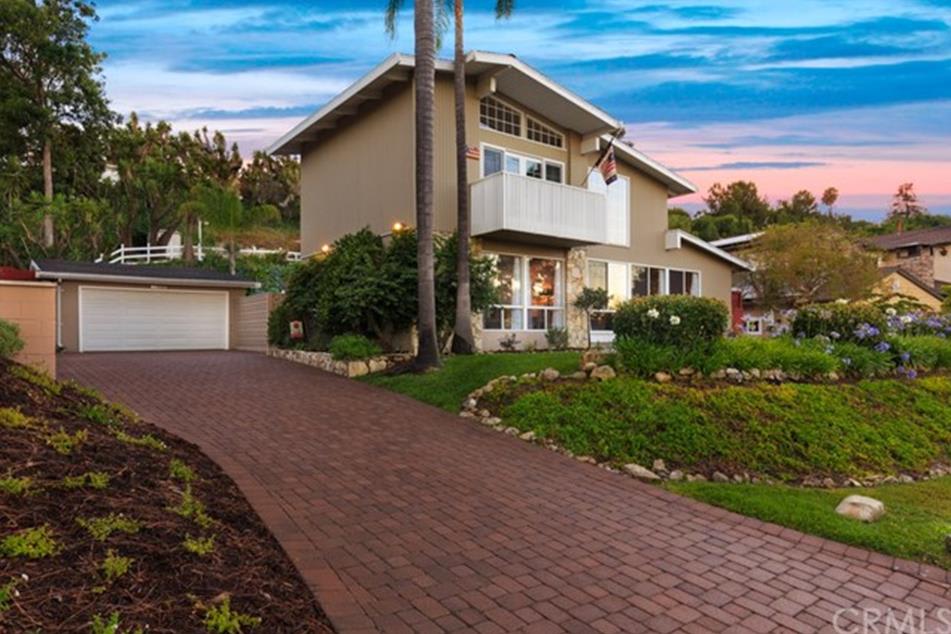 27705 Conestoga Dr