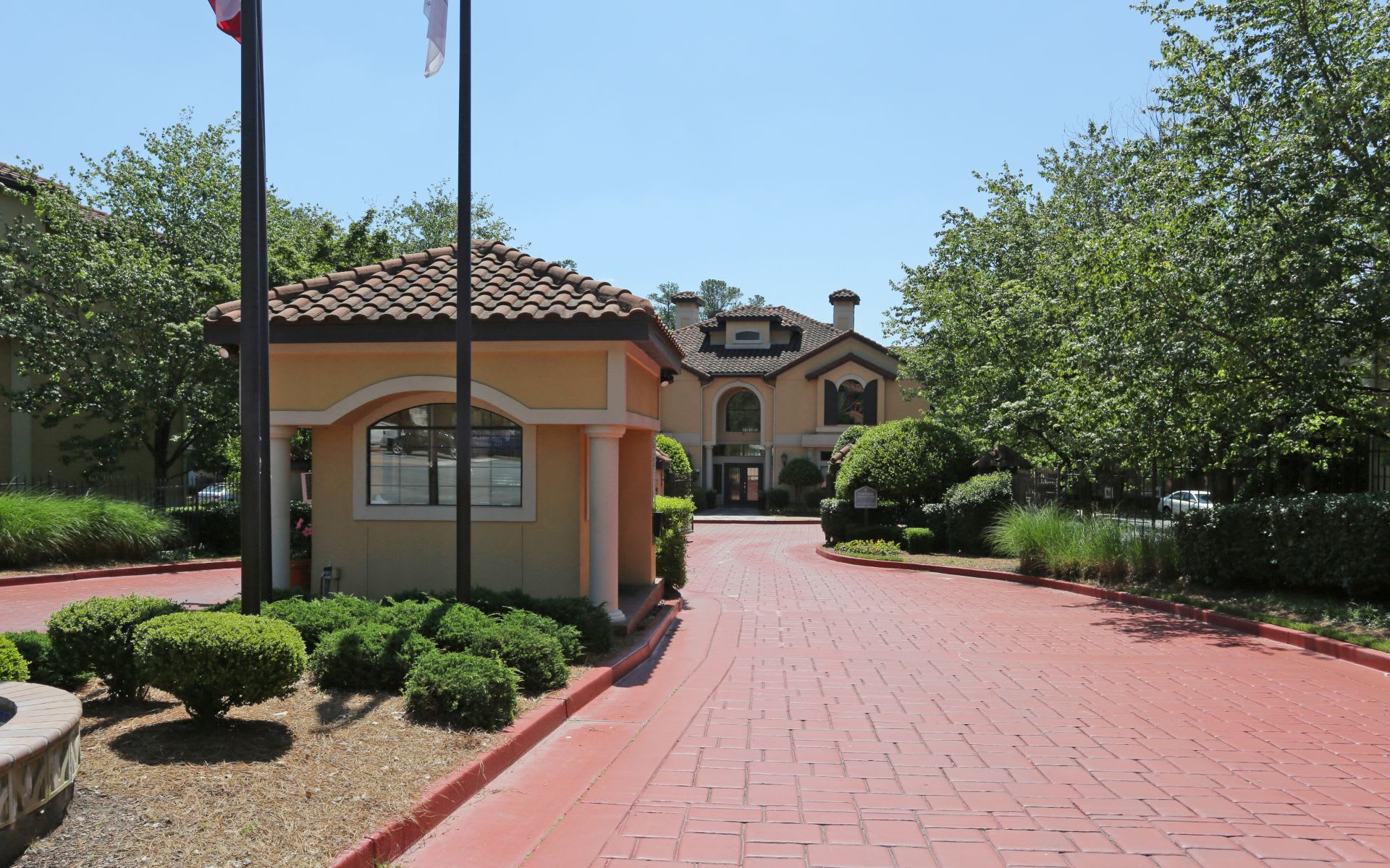 3777 Peachtree Road NE Unit: 924