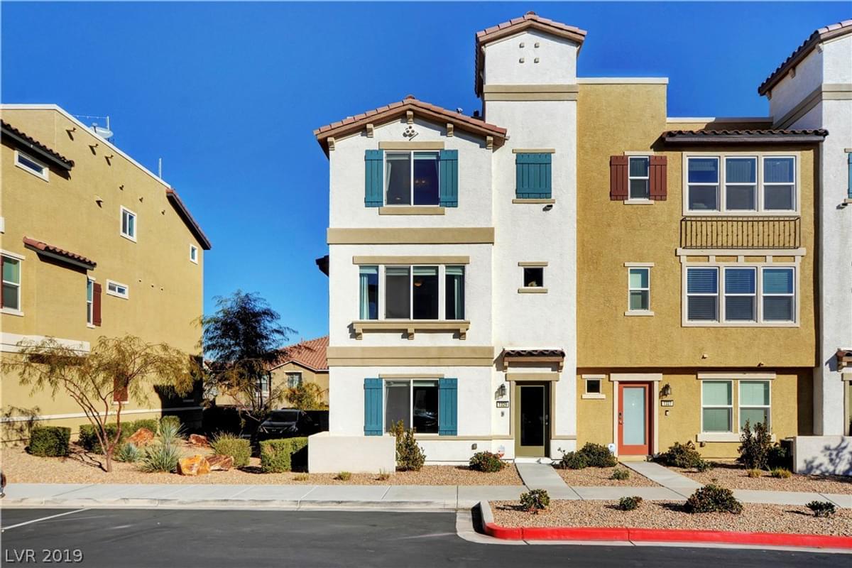 1329 Jewelstone Cir