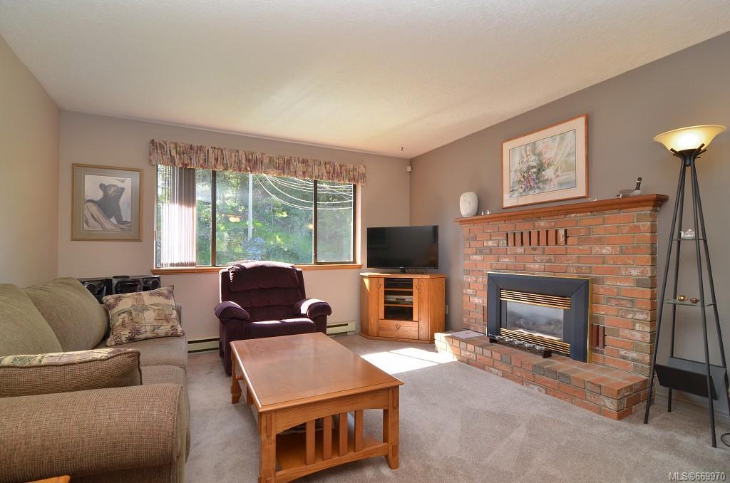 2641 Selwyn Rd