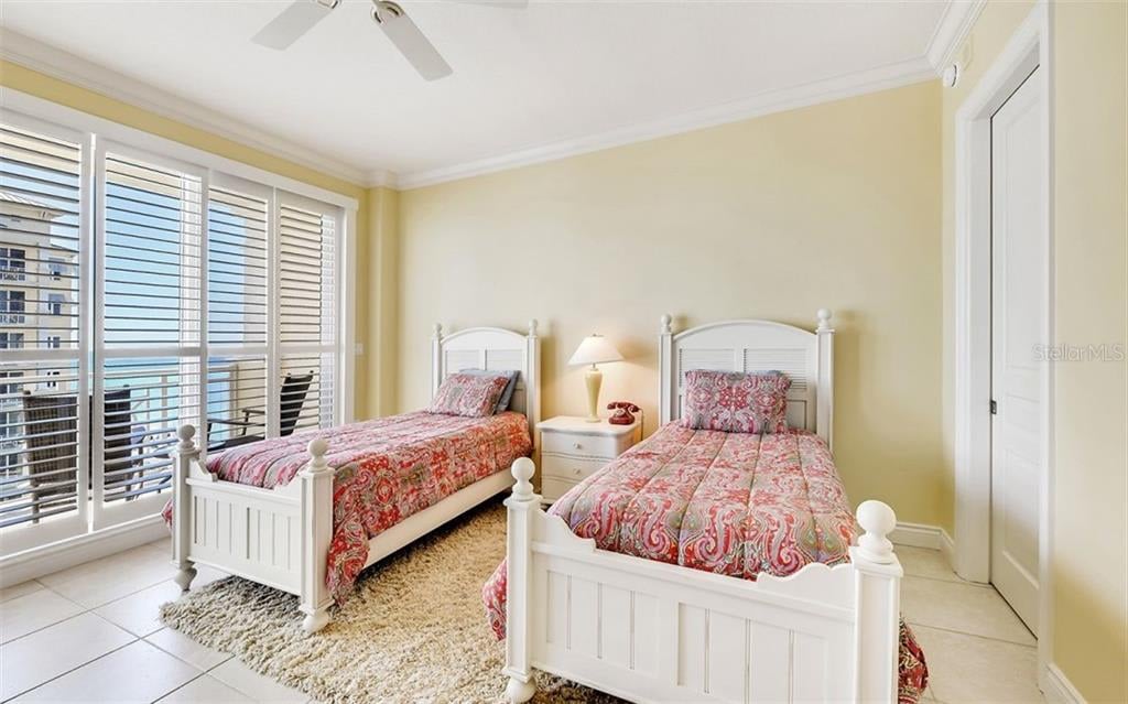 2050 Benjamin Franklin Drive Unit: B903