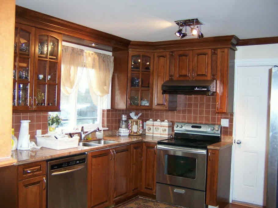 550 Granada Cres