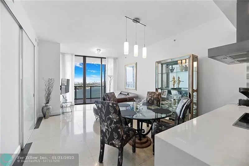  1100 Biscayne Blvd Unit: 2704