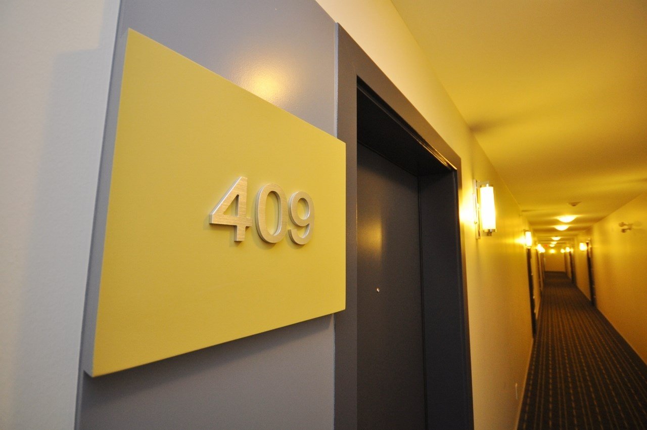 409-2858 W 4th Ave