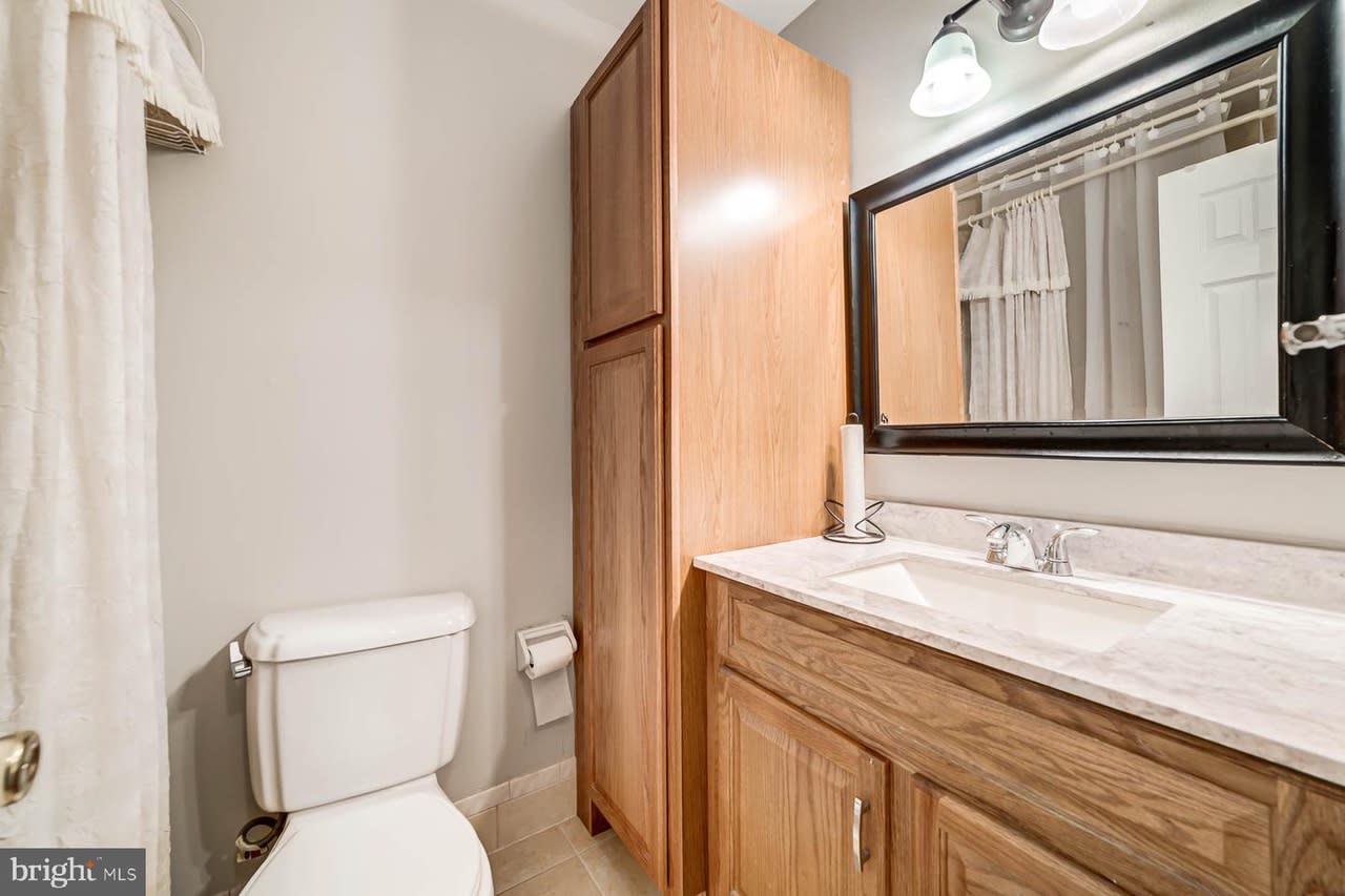 440 N Armistead St #303