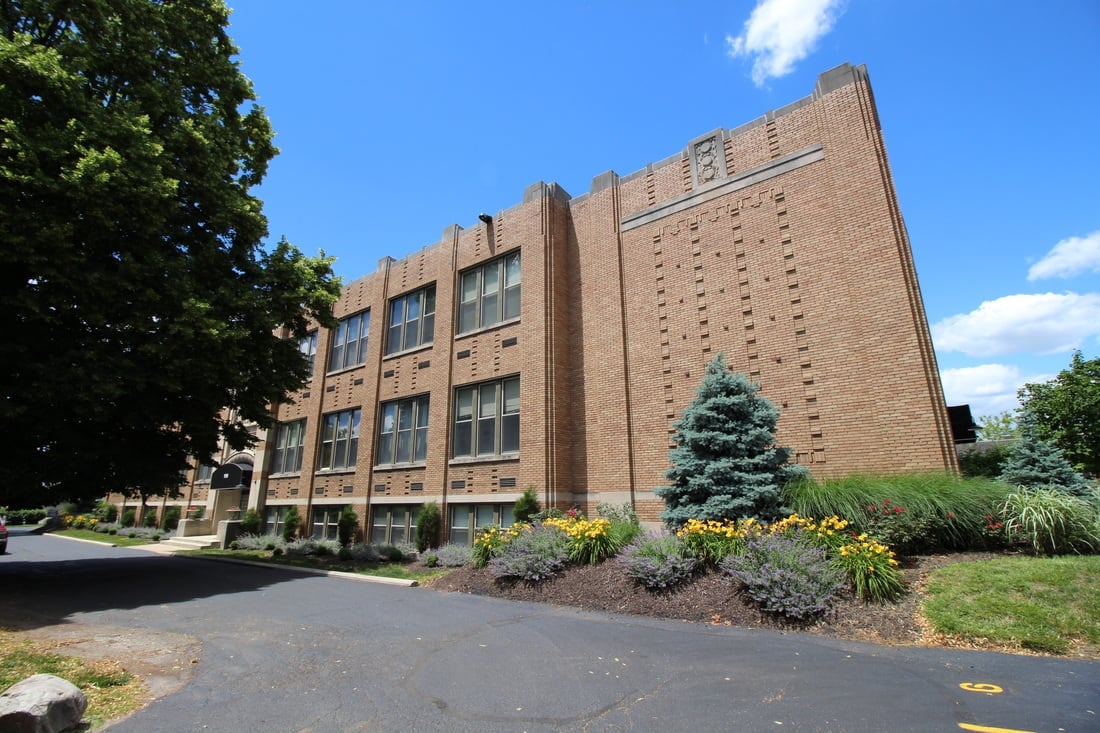 SCHOOL 80 CONDOMINIUMS IN BROAD RIPPLE