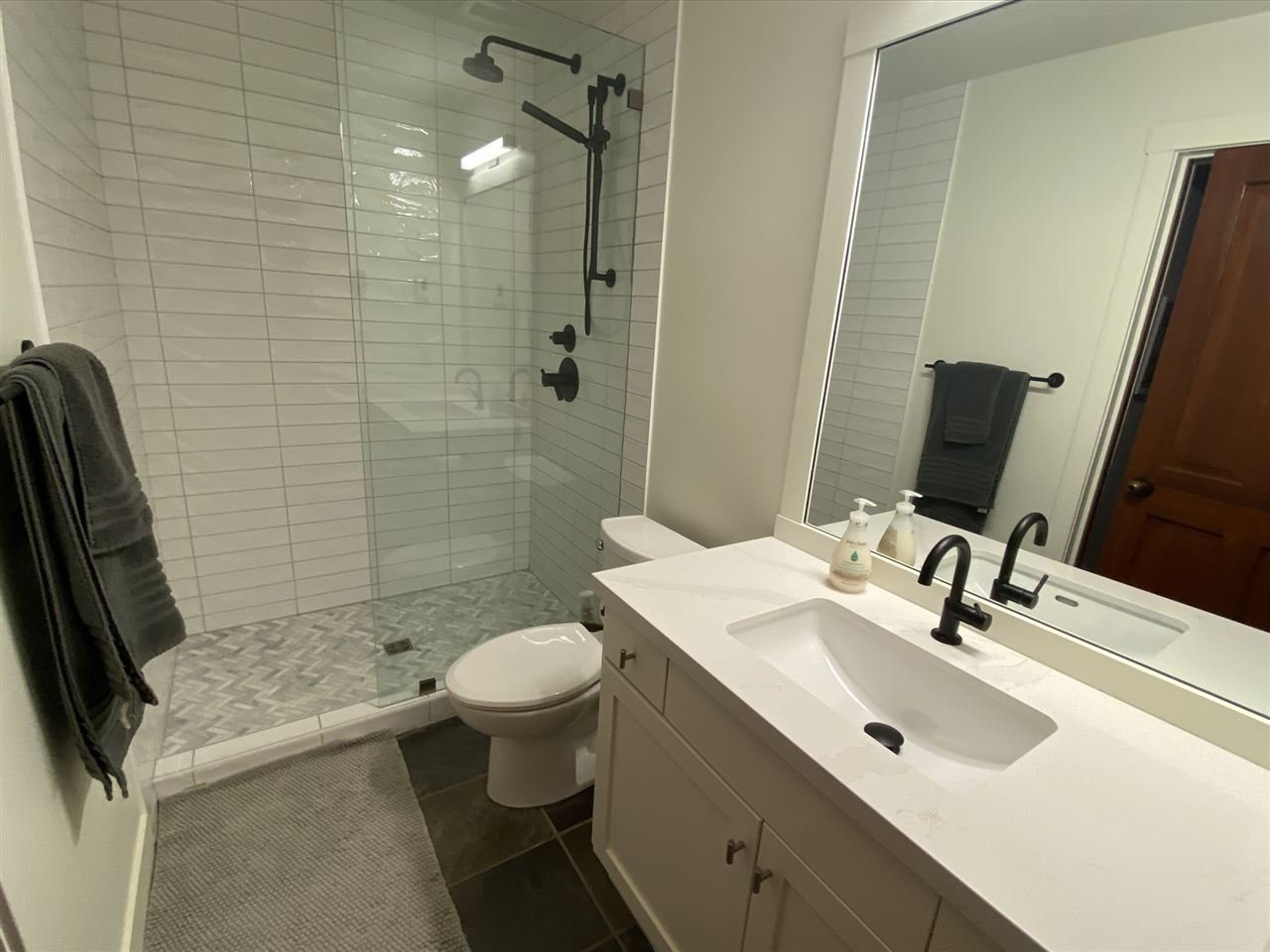 10-2301 Taluswood Pl