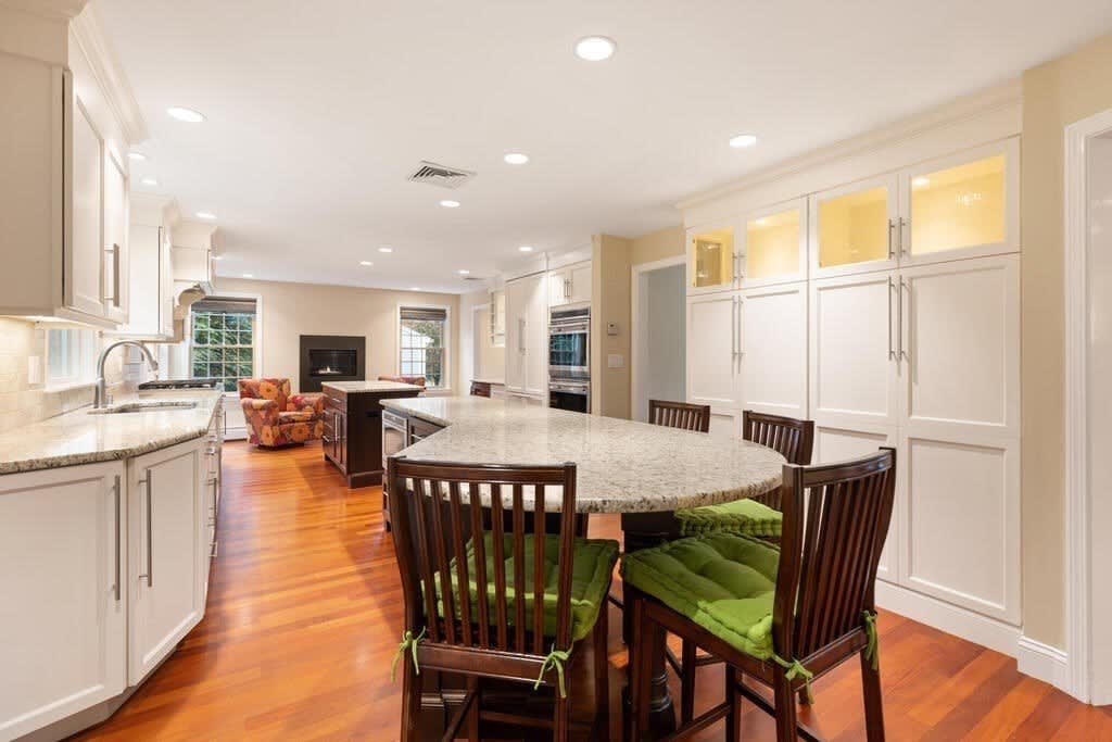 21 Flanagan Dr