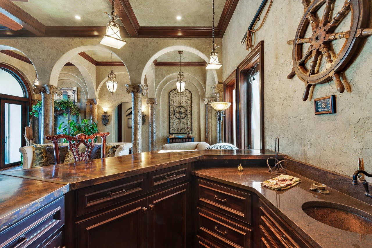 5236 Finisterre Drive