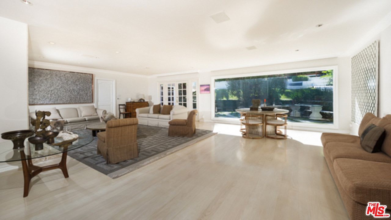 Symphony Luxe
