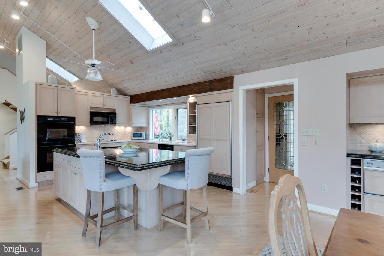 1301 Saint Pauls Way