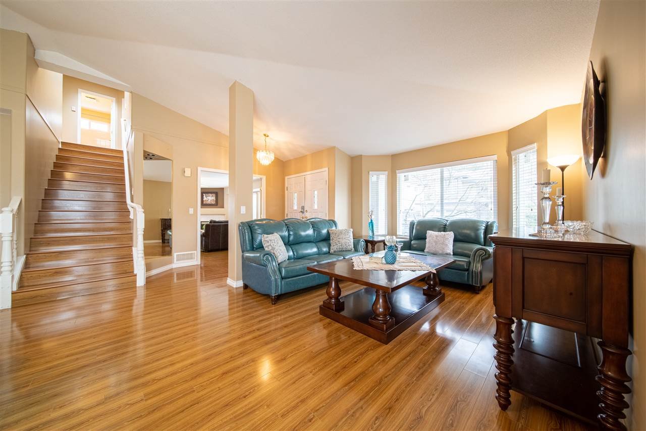 3329 Rosalie Ct