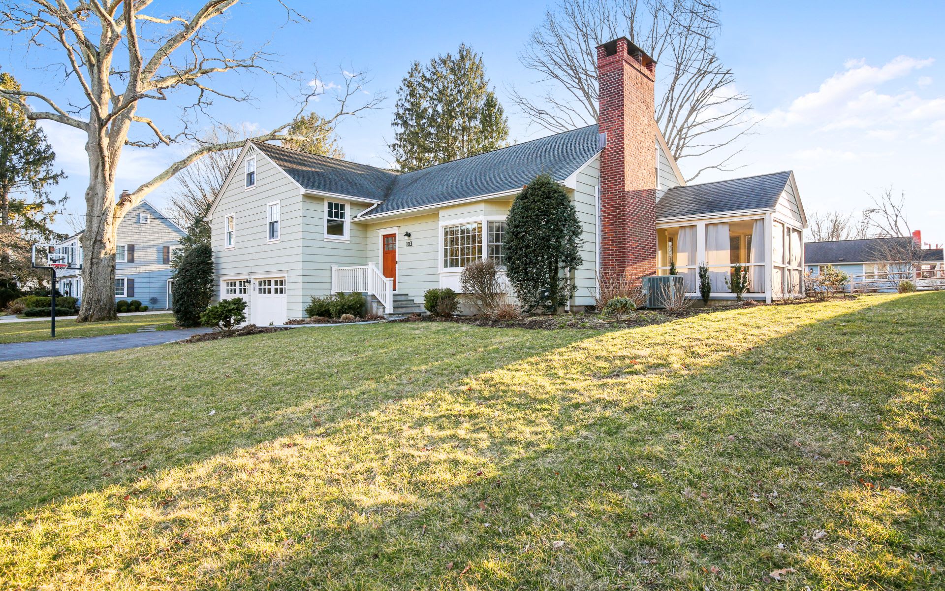 103 Osborne Ln