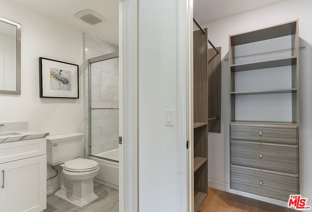 1650 Ve2teran Ave, #102
