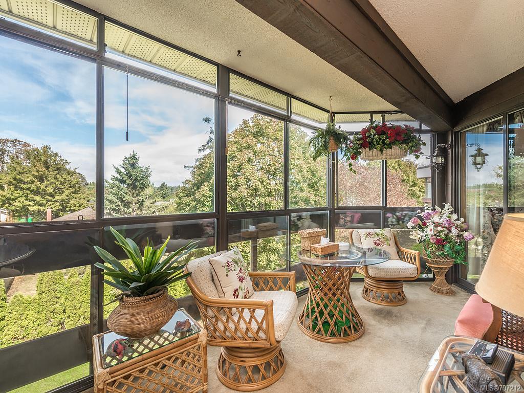 408-1560 Hillside Ave