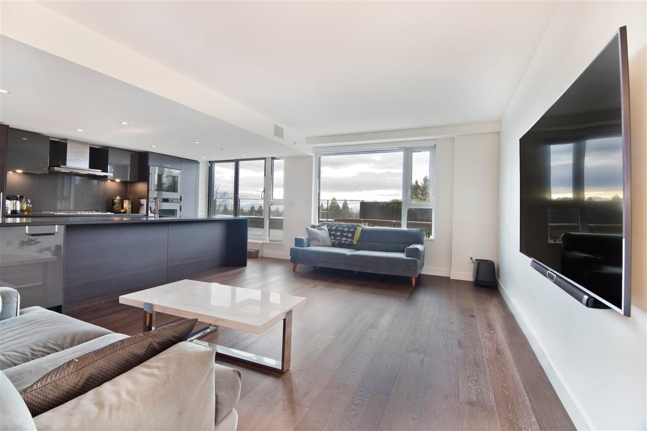 607-7228 Adera St