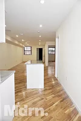 624 East 96th Street Unit: 2B