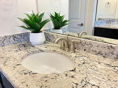 4008 Reedybrook Crossing