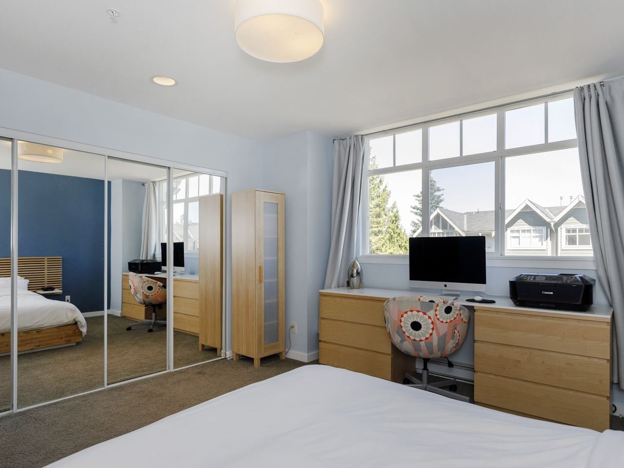 3208 Perrot Mews