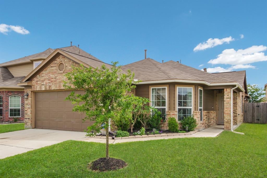 14918 Holland Grove Ct