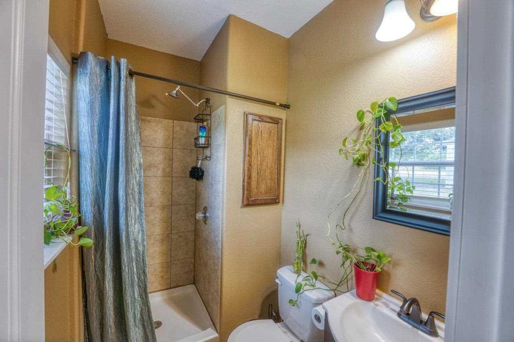 107 Oak Park