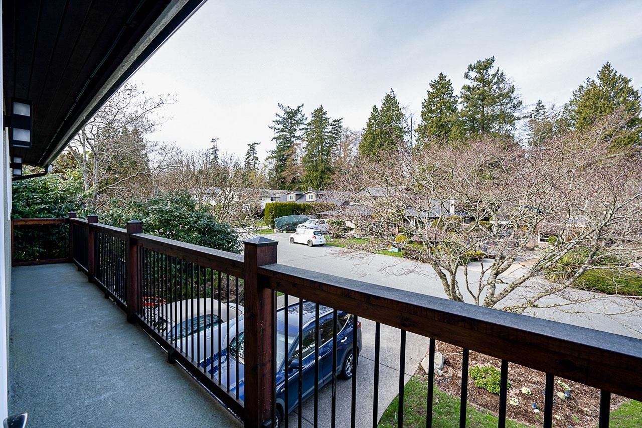 294 W Murphy Dr