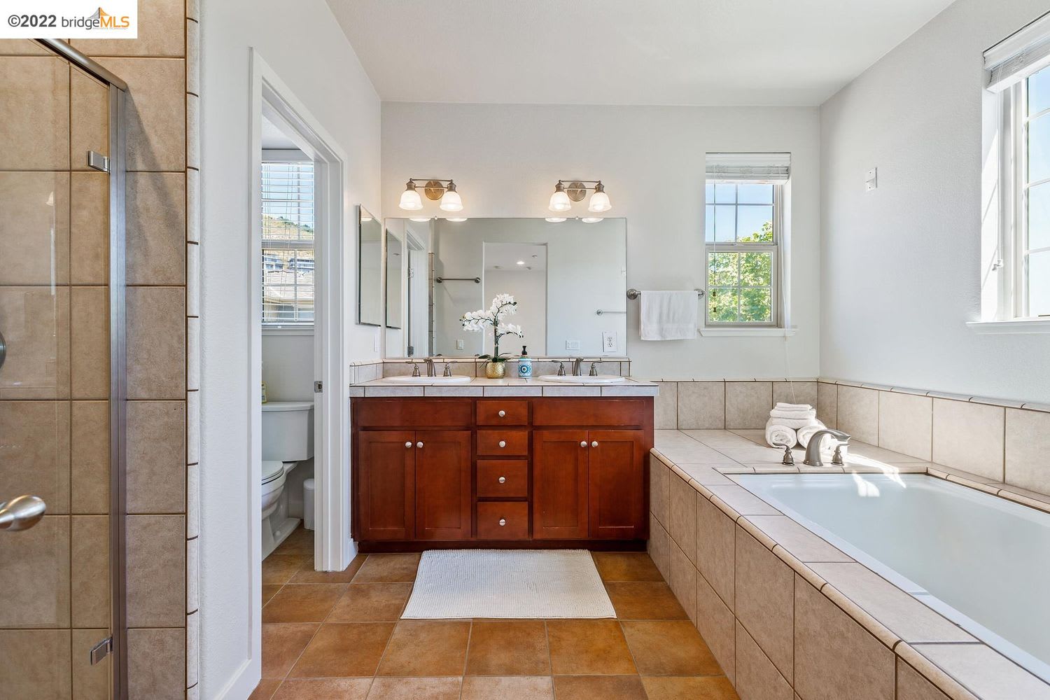 6178 Old Quarry Loop, Oakland, CA 94605