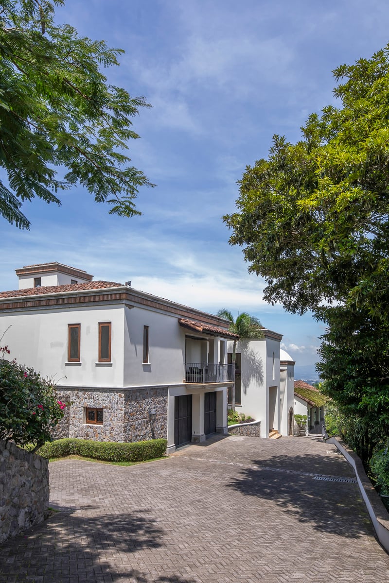 Panoramic View Mountain Estate, Ciudad Colon, San Jose