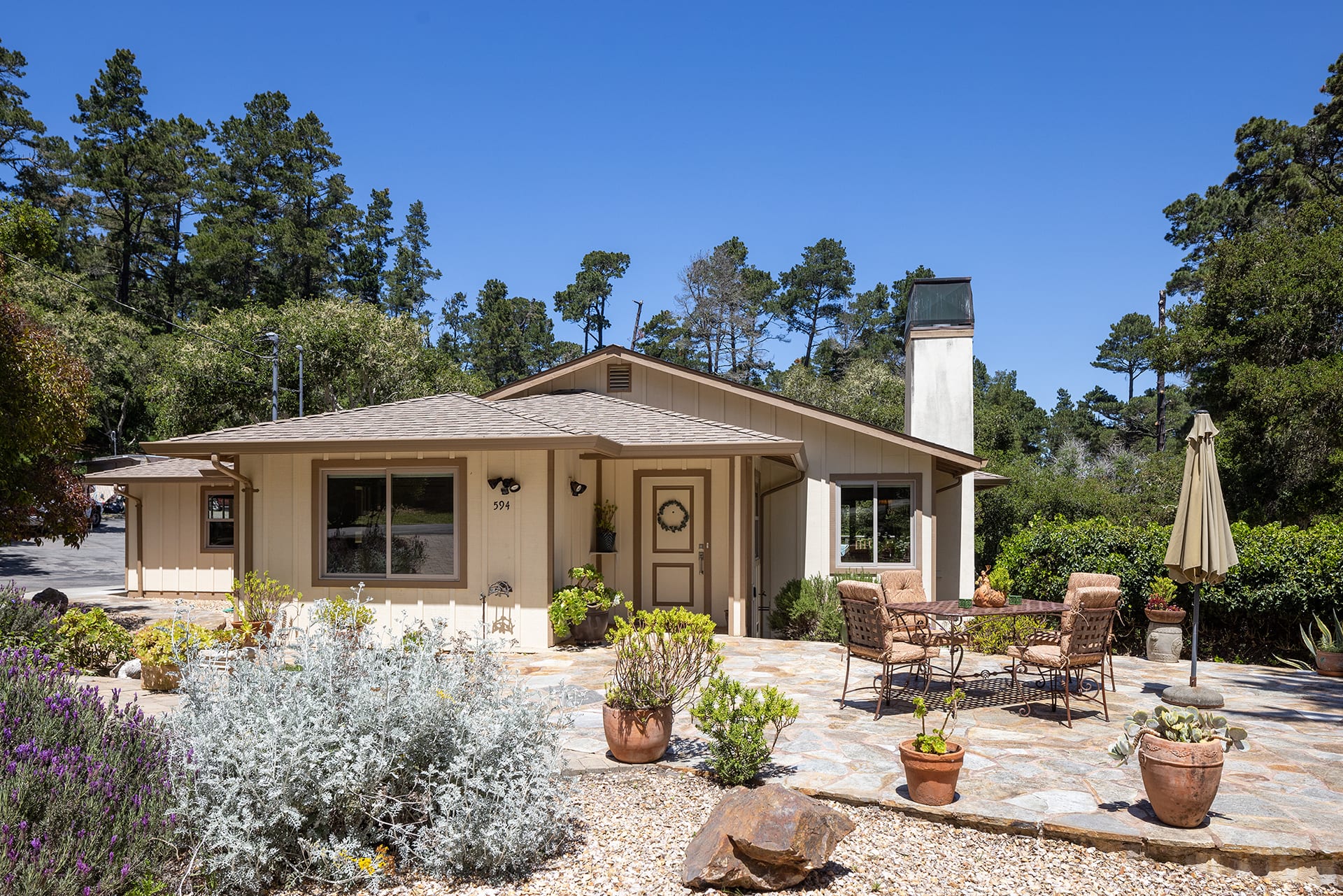 594 Viejo Road