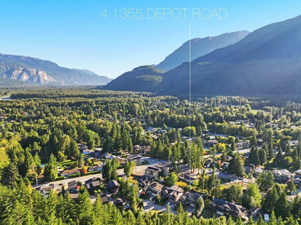 4-1355 Depot Road, Squamish