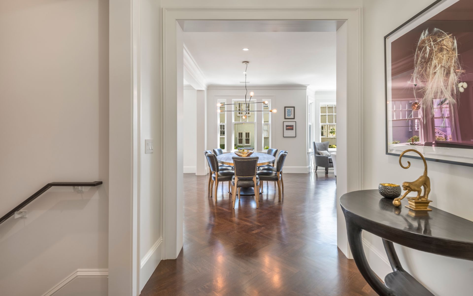 2876 Washington St