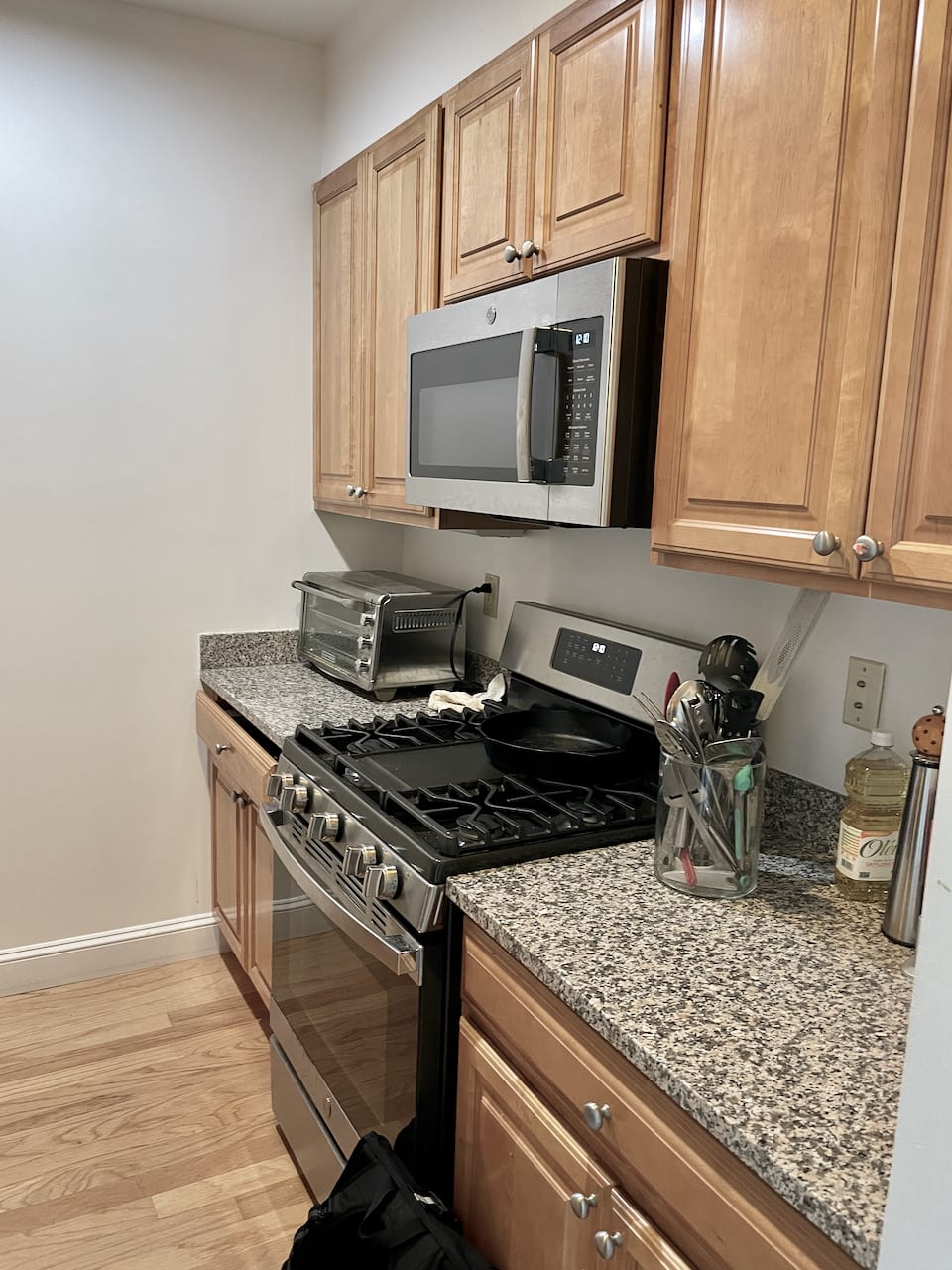 Washington Street 1 Bed 1 Bath - Renovated W. Garage Parking (INCLUDED), Central Air and Common Outdoor Space! 