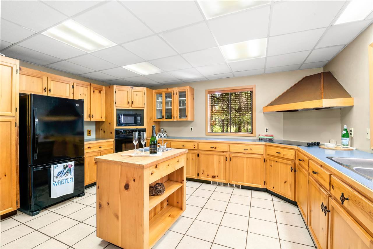55 Pinecrest Rd