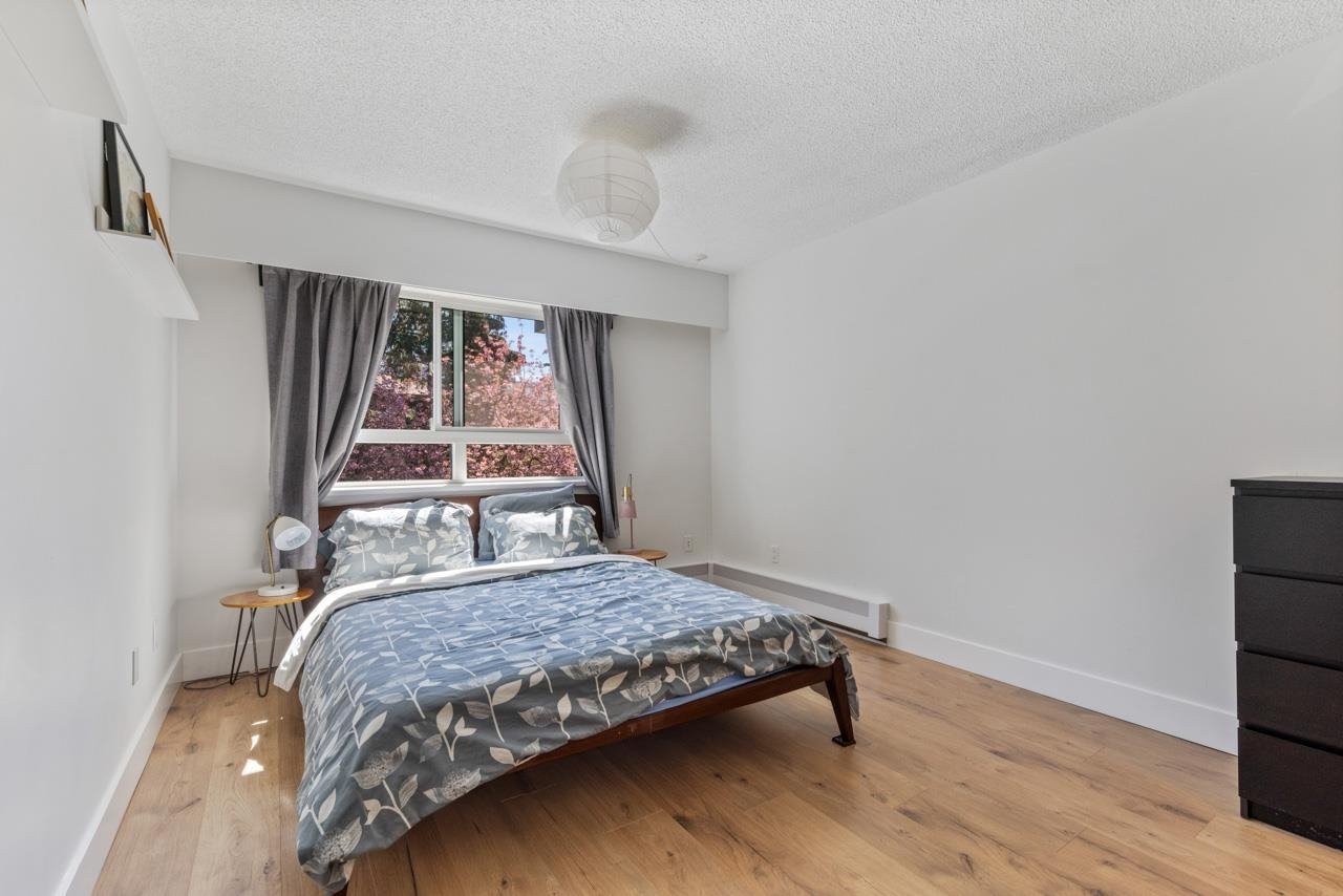 309-319 E 7th Ave